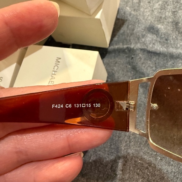 Chanel Sunglasses. - Picture 3 of 4